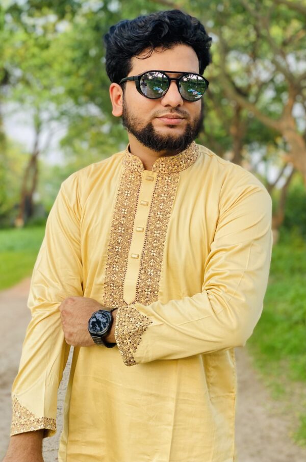 প্রিমিয়াম সুতি কাপড় গোল্ডেন